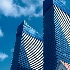  Апарт-отель Orbi City